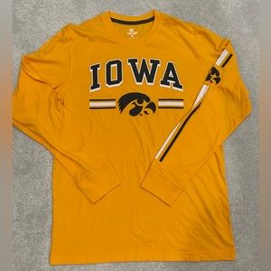 Iowa Hawkeye Long Sleeve shirt Colosseum brand